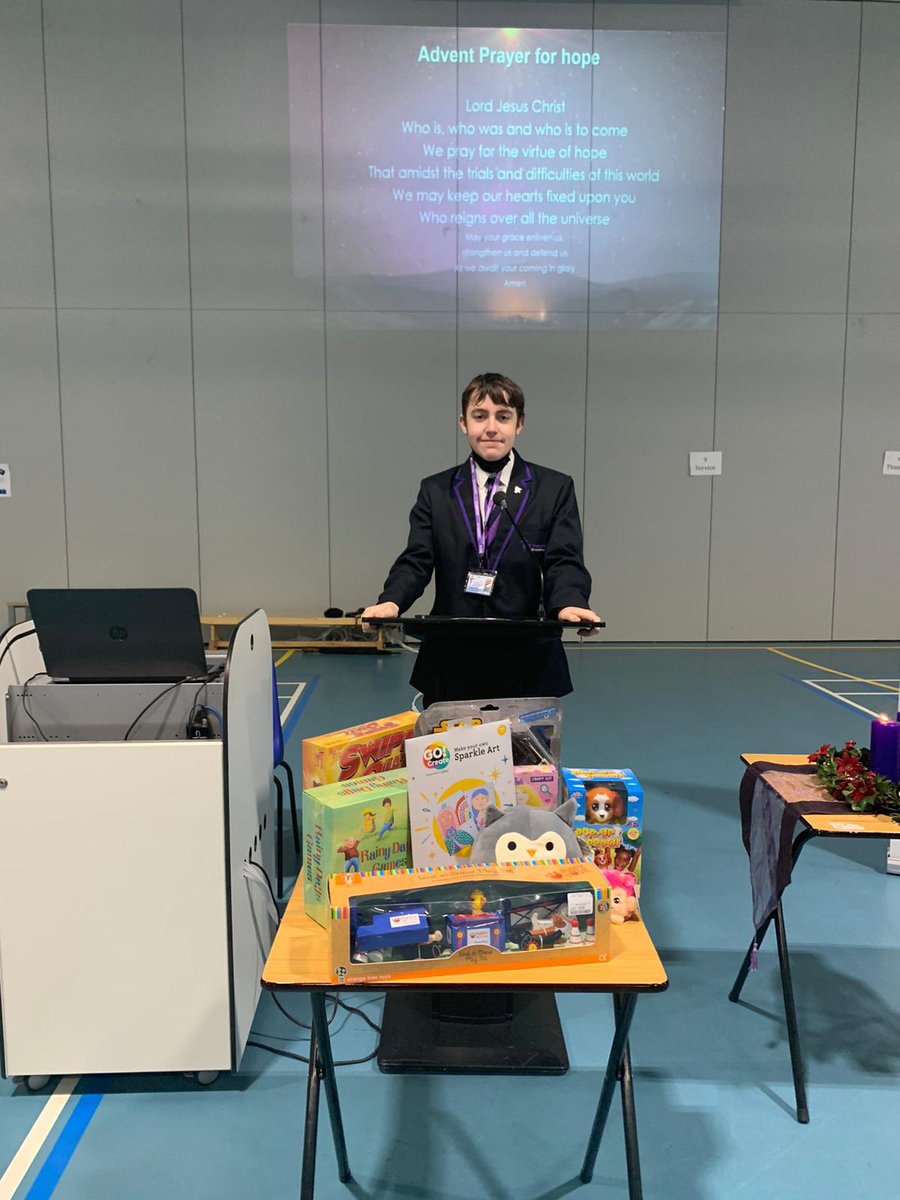 Farher Tommy lighting the first of our advent candles. As we prepare for Christmas he also encouraged us to prepare our hearts  by loving and supporting those less fortunate than ourselves!