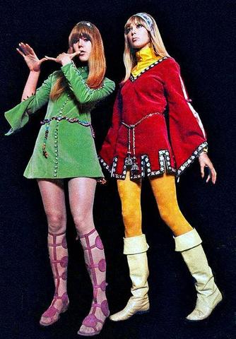 Pattie and Jenny Boyd modelling The Fools Collective https://t.co/ioJVMWKD21