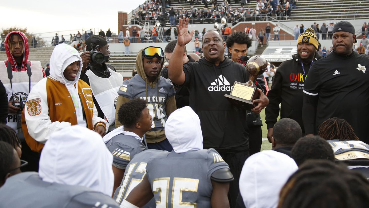 DMNGregRiddle's tweet photo. Whether South Oak Cliff ends Dallas ISD’s state title drought or not, Jason Todd’s legacy is secure.
For, Todd, a state championship isn’t the measure of a coach: “It’s more about changing people’s lives.”

Read: https://t.co/KcsJJ5dndi

#txhsfb @SportsDayHS @SportsDayDFW @dctf https://t.co/AwR2FGk51u