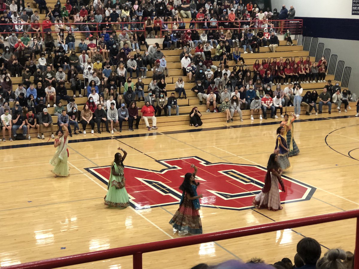 MarshaSkoczek's tweet photo. My favorite assembly we have all year. Love celebrating the diversity of our Olathe North family! https://t.co/7JCC7wD0D9