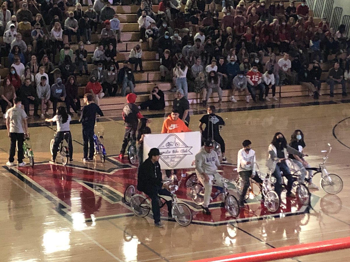 MarshaSkoczek's tweet photo. My favorite assembly we have all year. Love celebrating the diversity of our Olathe North family! https://t.co/7JCC7wD0D9