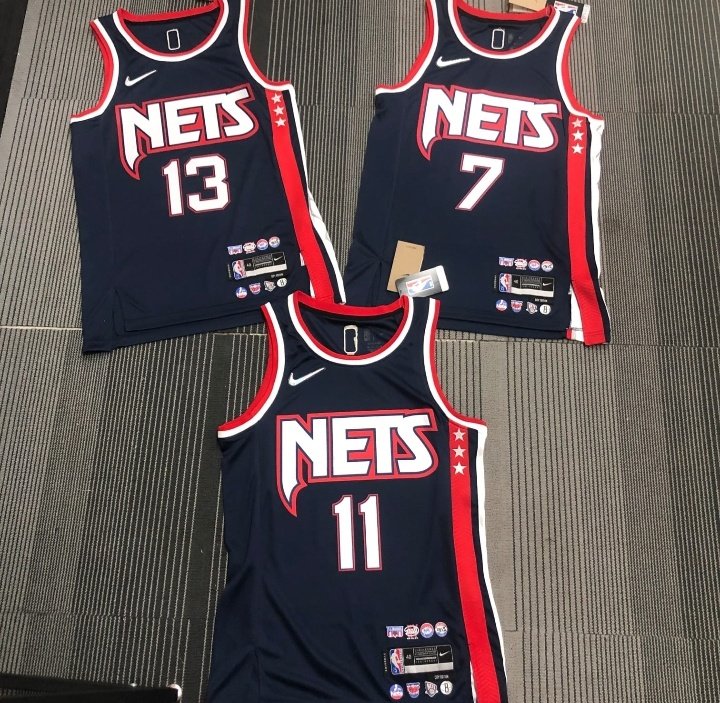 BonnerMVP_'s tweet photo. 🎄🎅🏼 SORTEIO DE NATAL 🎅🏼🎄

Quer ganhar uma jersey da NBA? É simples, basta seguir as regras abaixo.

REGRAS 👇🏼

▫️Dar RT e like nesse tweet
▫️Seguir @ReservaShark
▫️Seguir @BonnerMVP_

Sorteio será realizado no dia 24 de dezembro 🎅🏼🎄💥 https://t.co/TxoCJL93oQ