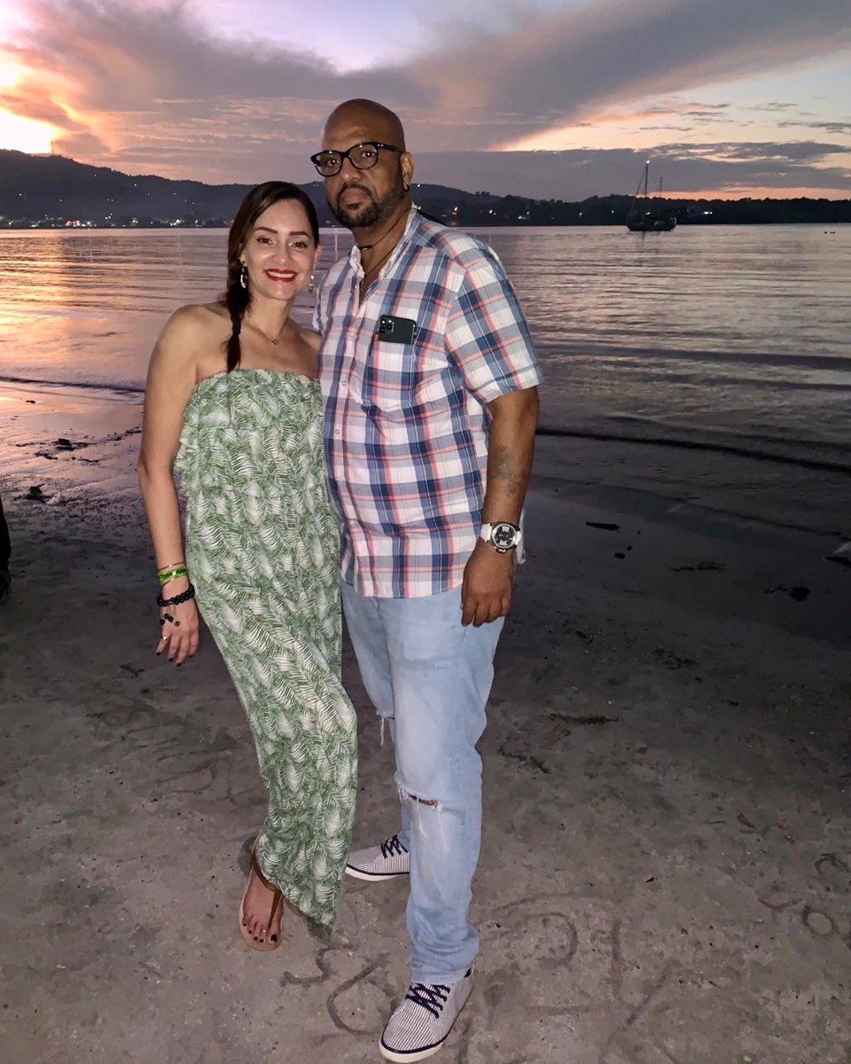 annmarievazja's tweet photo. My Bro โฅ๏ธ๐ฅณ๐ฏ๐ฒ
Happy birthday my BroG!
I love you and I am beyond proud of the gentleman you are. #EvaMay is smiling down! Thank you for being there for me full ๐ฏ
I could not do this without you!
Continue to shine and be blessed. #loveu #mybrother https://t.co/SkeO9STkMQ