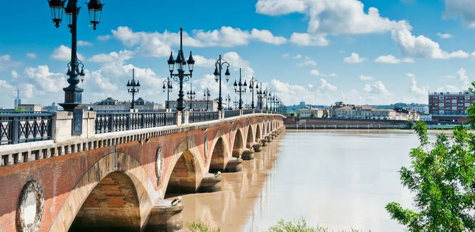 KPercherancier's tweet photo. @maclasse2cp
Bonjour, nous sommes 22 cp , on habite à Villenave d'ornon, près de Bordeaux.On est content de travailler avec vous. https://t.co/5ESxYpbPce