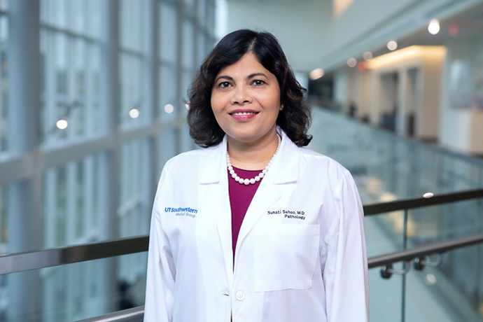 UTSW Department of Pathology (@utsw_pathology) on Twitter photo <a href="/UTSW_Pathology/">UTSW Department of Pathology</a> faculty Dr. Sunati Sahoo was recently awarded the UTSW Mentoring Award. Congratulations!
utsouthwestern.edu/ctplus/stories… <a href="/UTSW_Pathology/">UTSW Department of Pathology</a> faculty Dr. Sunati Sahoo was recently awarded the UTSW Mentoring Award. Congratulations!
utsouthwestern.edu/ctplus/stories…