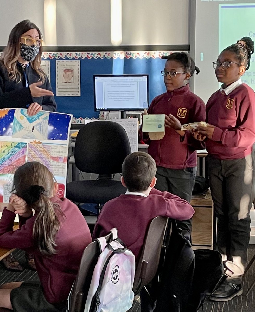 maguire_mark's tweet photo. @MarthaPrimary P6/5 worked collaboratively with Gaby from @CalClubGCU on developing our understanding of climate change and designing sustainable futures. https://t.co/4jWyHgkogL