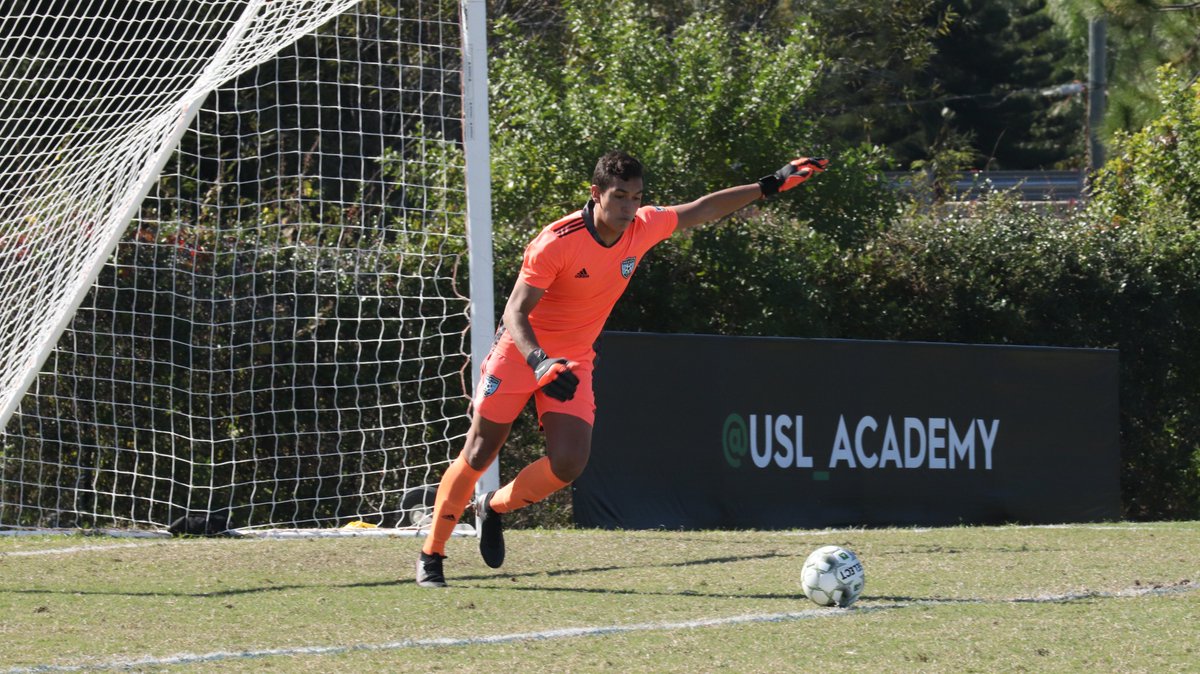 USL_Academy's tweet photo. Let's get it 😎

#USLAcademy https://t.co/qbTHfuDxAz