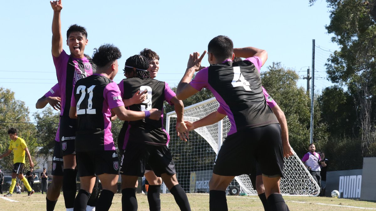 USL_Academy's tweet photo. Let's get it 😎

#USLAcademy https://t.co/qbTHfuDxAz