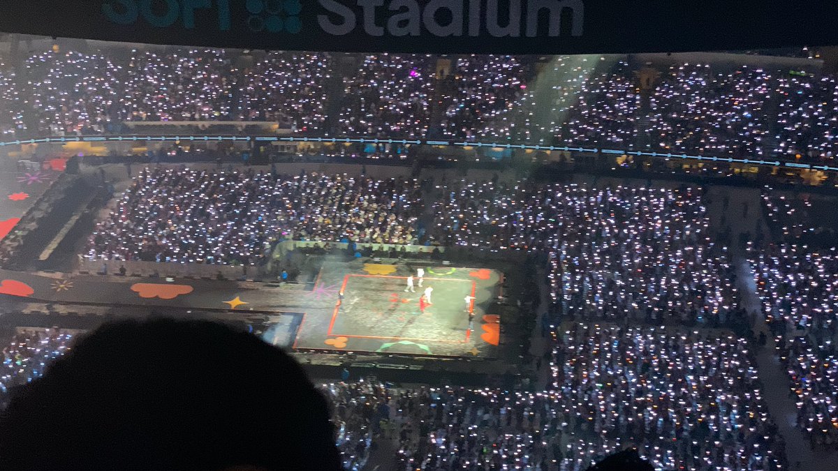 abmariii7's tweet photo. Yesterday’s concert was my first concert ever and I couldn’t be more happier that it was a BTS concert💜 It truly was so amazing and such an experience. My voice is half gone by all the singing and screaming😂 Thank you @BTS_twt for such an amazing experience #PTD_On_Stage_LA https://t.co/PYivLGRWGS