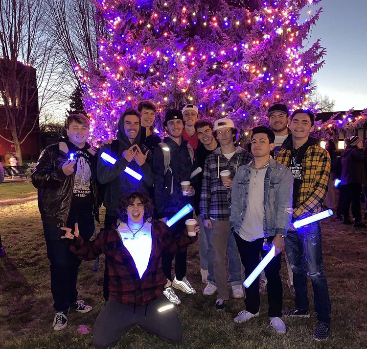 Getting into the holiday spirit with the brothers of the Boise State Chapter! @du_boisestate

#JoinDU #BuildingBetterMen #WeAreDU #DikaiaUpotheke #DeltaUpsilon