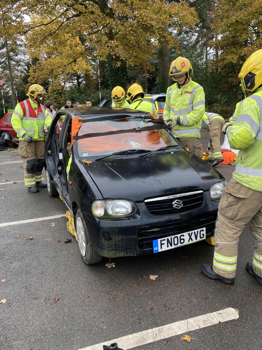 DerbyshireFRS's tweet photo. Ever considered being a #Firefighter❓🚒

Register for our next Awareness Days to find out everything you need to know about the role and the application process👉https://t.co/vSCX5xlxsv

#TeamDFRS #MakingDerbyshireSaferTogether https://t.co/DIpbF88C7R