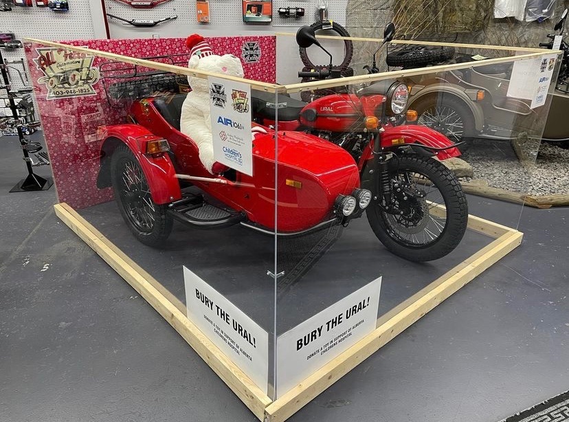 AllFittsAuto's tweet photo. It’s officially the month of giving! The annual Bury the Ural Toy Drive runs until December 15th! Drop off unwrapped toys to Destination Cycles in Airdrie, let’s finish burying Ural! 
#destinationcycles #Airdrie #albertachildrenshospitalfoundation #christmastoydrive https://t.co/cKII5kBmVb