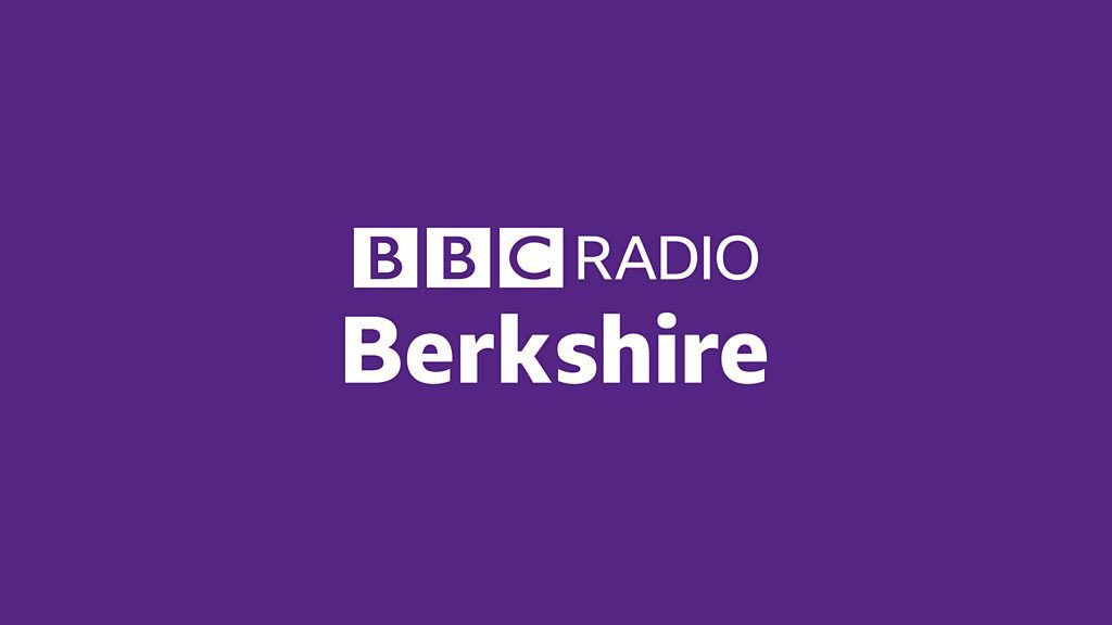 marydoesmarlow's tweet photo. Mary will be treating Dan Simpson and BBC Radio Berkshire to some of her witty repartee this evening. Tune in and enjoy a precursor of what promises to be an entertaining tour tomorrow night. Tickets available. https://t.co/2M5hEMVJfI