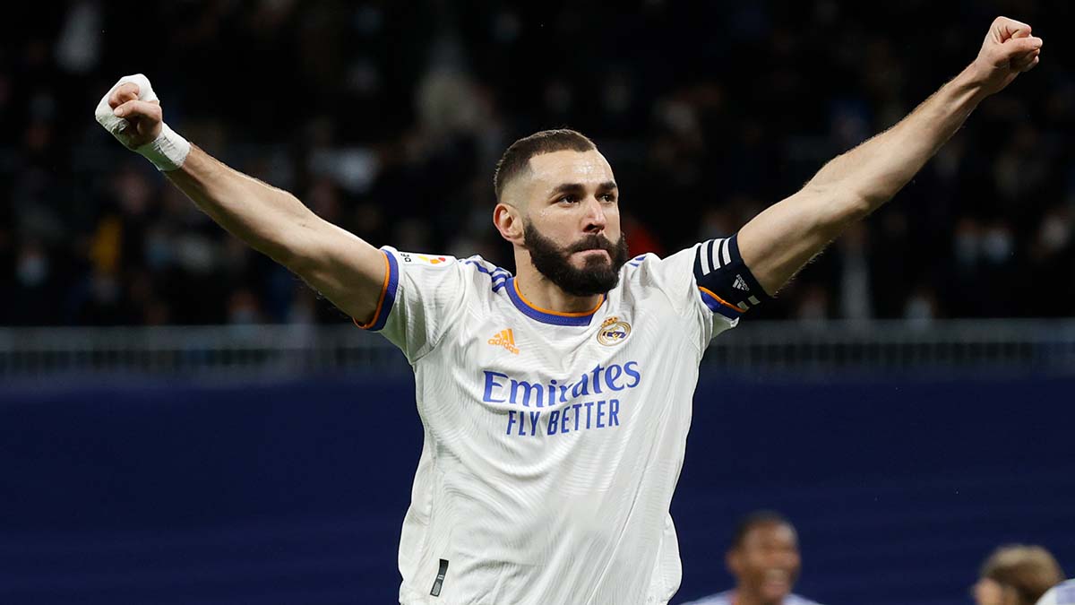 RMCSITE's tweet photo. 📸⚽️ Real Madrid C.F. 1 - 0 Athletic Club de Bilbao⚽️📸

Todas las fotos y la crónica del partido de ayer las encuentras acá: https://t.co/edMm2nkQmh

#RMCSITE #RMLiga #HalaMadrid #LaLiga #RealMadridAthletic #RMAATH https://t.co/klpX6Mb9c6