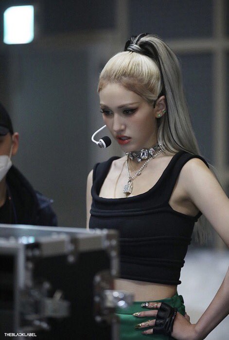 adek cici, omey. tweet media