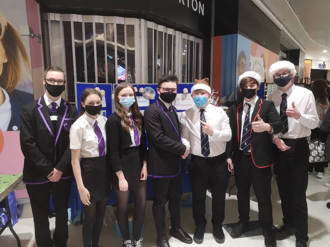 We had great fun running our stall tonight at Braehead, well done to our entire team for making it successful! 

Thanks to <a href="/YE_Renfrewshire/">Young Enterprise Renfrewshire</a> for hosting tonights event 💯

And well done to 'buried treasures' too for running a successful stall⚡

<a href="/youngenterprise/">Young Enterprise</a> <a href="/YE_Scotland/">Young Enterprise Scotland</a>