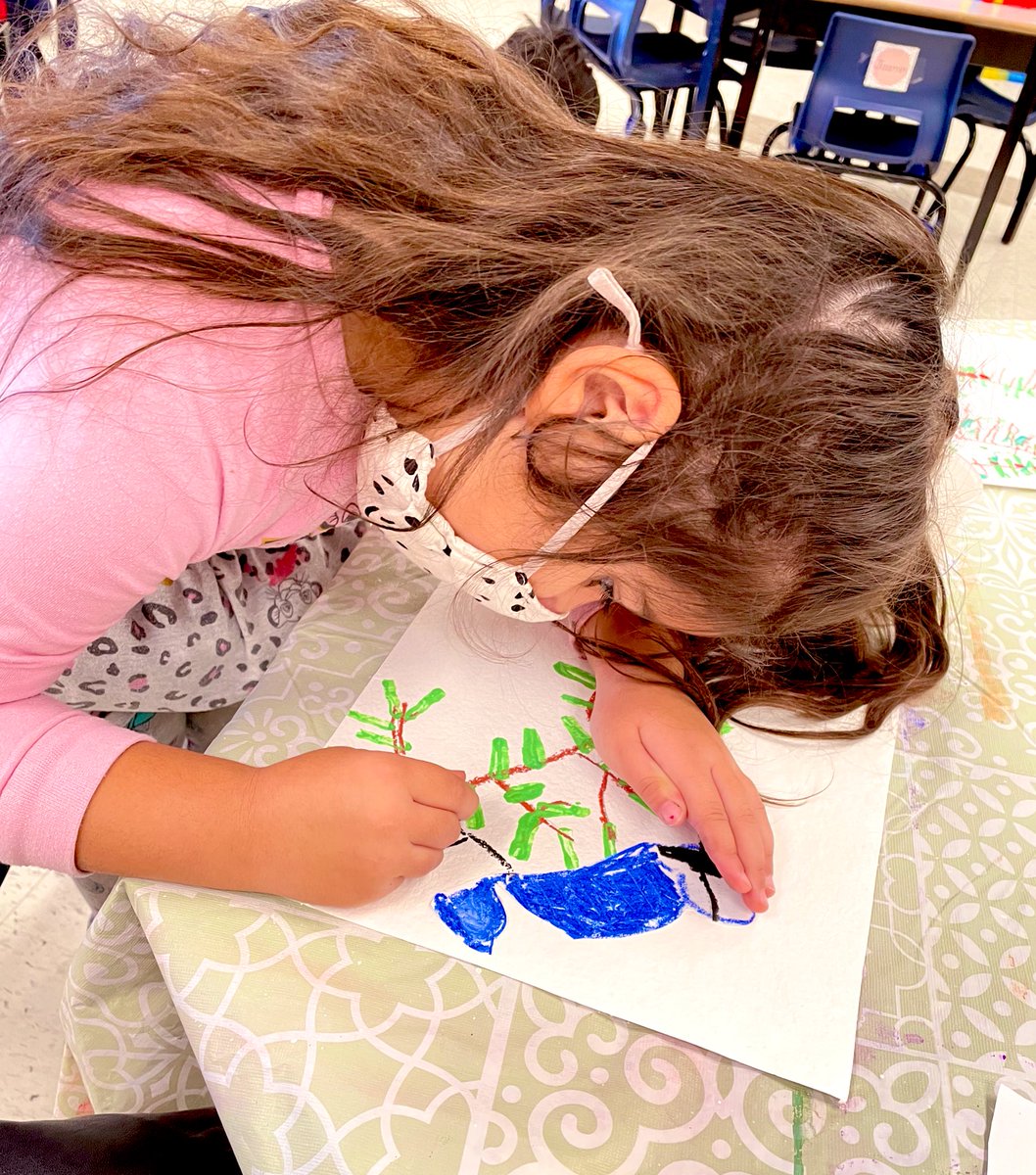 leah_hmb's tweet photo. We have been enjoying watching the @FeederWatchCam during our nutrition break. We used oil pastels and paint to create these winter birds inspired by the colourful birds we’ve observed at the feeder ❄️ https://t.co/ZEFxZWoJ9d