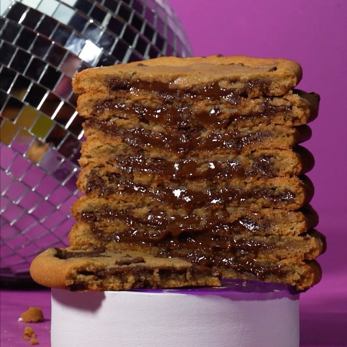 insomniacookies's tweet photo. she's beauty and she's grace. she's our meltiest, thirstiest, chocolatey-est cookie eva - AKA the Insomnia Cookie Butter Filled Deluxe Chocolate Chunk - dropping 12.4 for Natl. Cookie Day https://t.co/tyIacyd0EY