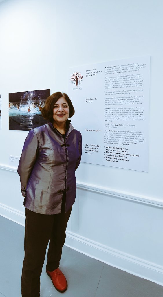 Imrana_M_'s tweet photo. So glad I got to catch tonight's #HDLates event - it was great to see @TheHatFactory totally buzzing as well as the yummy food @NirallaLuton - even got to visit @pulseconnects Bunyan Tree exhibition @departureluton. All in all, I'd say it was a great night out in #Luton ๐๐พ๐๐พ๐๐พ https://t.co/z0aaobFIEp