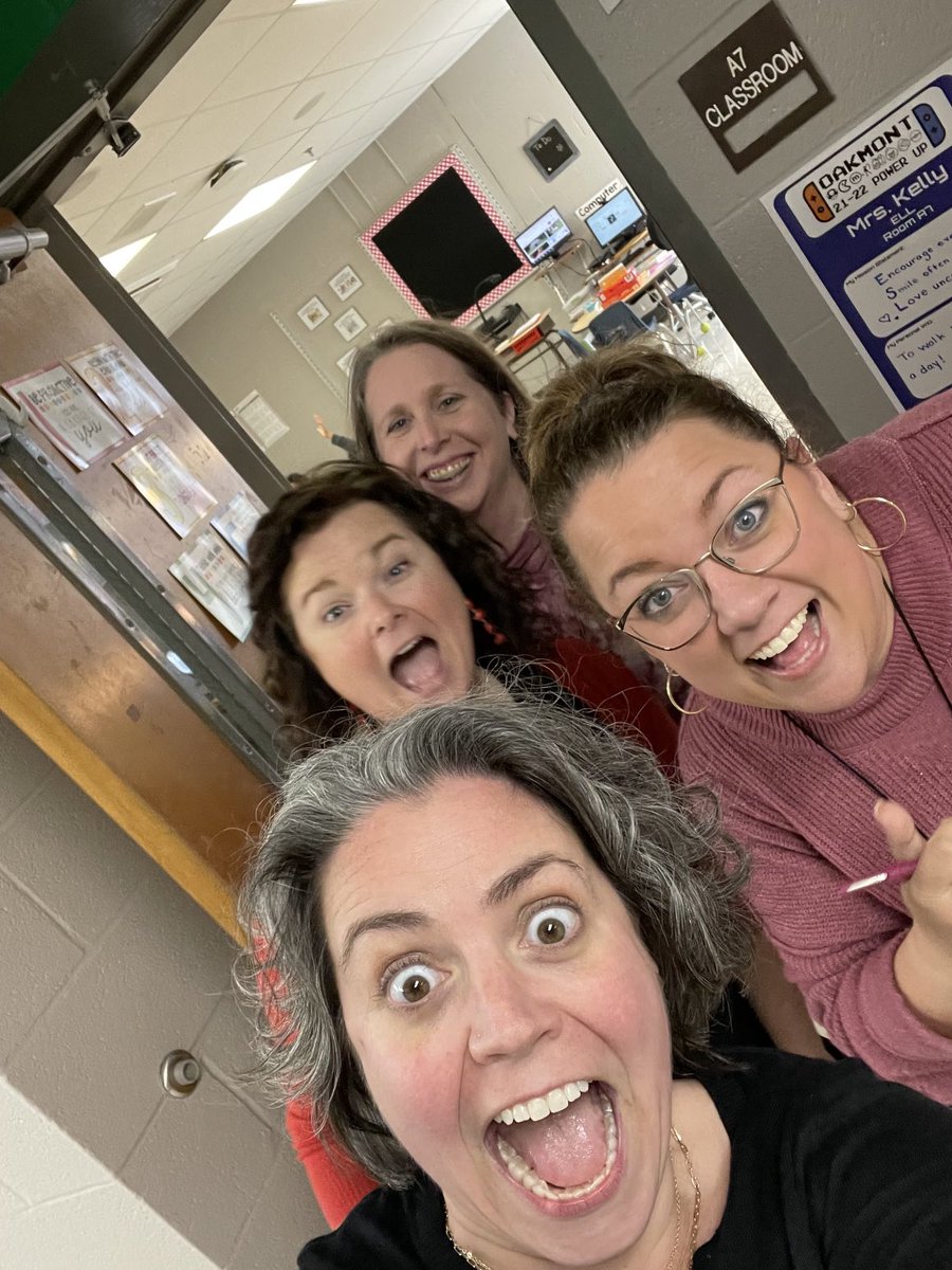 Enjoying some reindeer games today! ⁦<a href="/oes_cougarcubs/">Oakmont Elementary</a>⁩