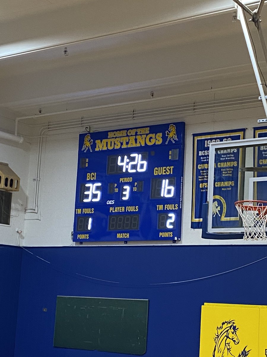JennGrierson's tweet photo. Half time! @BCIVS vs SJC https://t.co/NFqxJwbtXN