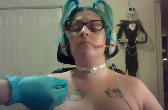 Get my latest video for 80% off on cb before I upload it to ManyVids and PornHub. "Quadriplegic Gets<a href="/tag/latexgloves"class="tags"><span>#latexgloves</span></a><a href="/tag/medicalfetish"class="tags"><span>#medicalfetish</span></a><a href="/tag/wheelchair"class="tags"><span>#wheelchair</span></a><a href="/tag/disability"class="tags"><span>#disability</span></a>
