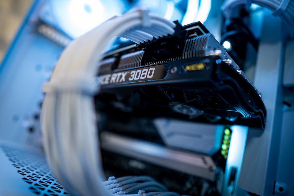 StinceBuilt's tweet image. We&apos;re absolutely in love with this white build. 😍

Who&apos;s Next?! ✅
stincebuilt.com/lets-build

#StinceBuilt #CustomPCs