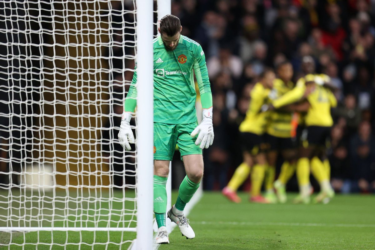 S_Rwakoojo's tweet photo. @nahurir #De_gea's Best Moment this season ๐๐๐ https://t.co/kLy5KdZTWA