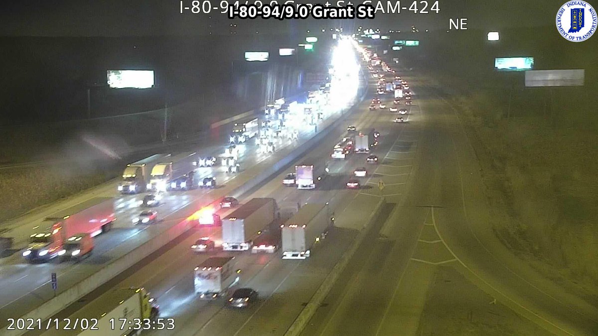 WBBM1059Traffic's tweet photo. This crash sits on the WB 80/94 left shoulder at Broadway, but #IndianaTraffic is heavy from I-65. #ChicagoTraffic #NWI @TrafficWise @WBBMNewsradio https://t.co/2n9e9JeiRf