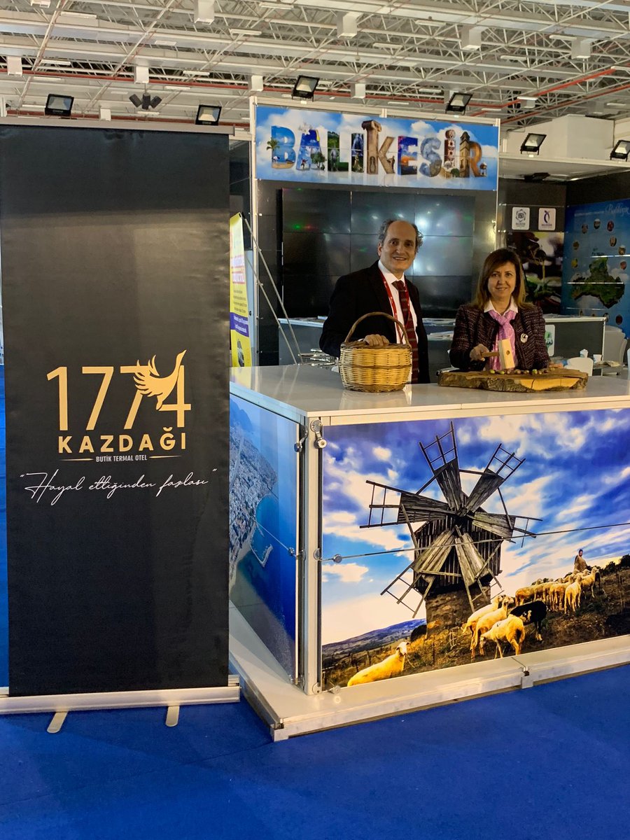 Kültür ve Turizm Bakanlığı himayesinde15’incisi düzenlenen Uluslararası Travel Turkey İzmir Turizm Kongresi’ne katıldık.Balıkesir standını ziyaret edip,1774 Kazdağı Butik Termal otelin“kalp kırma zeytin kır”sloganınıda gerçekleştirdik #izmirdemokrasiüniversitesi <a href="/hasandemiraslan/">Av. Hasan Demiraslan</a>