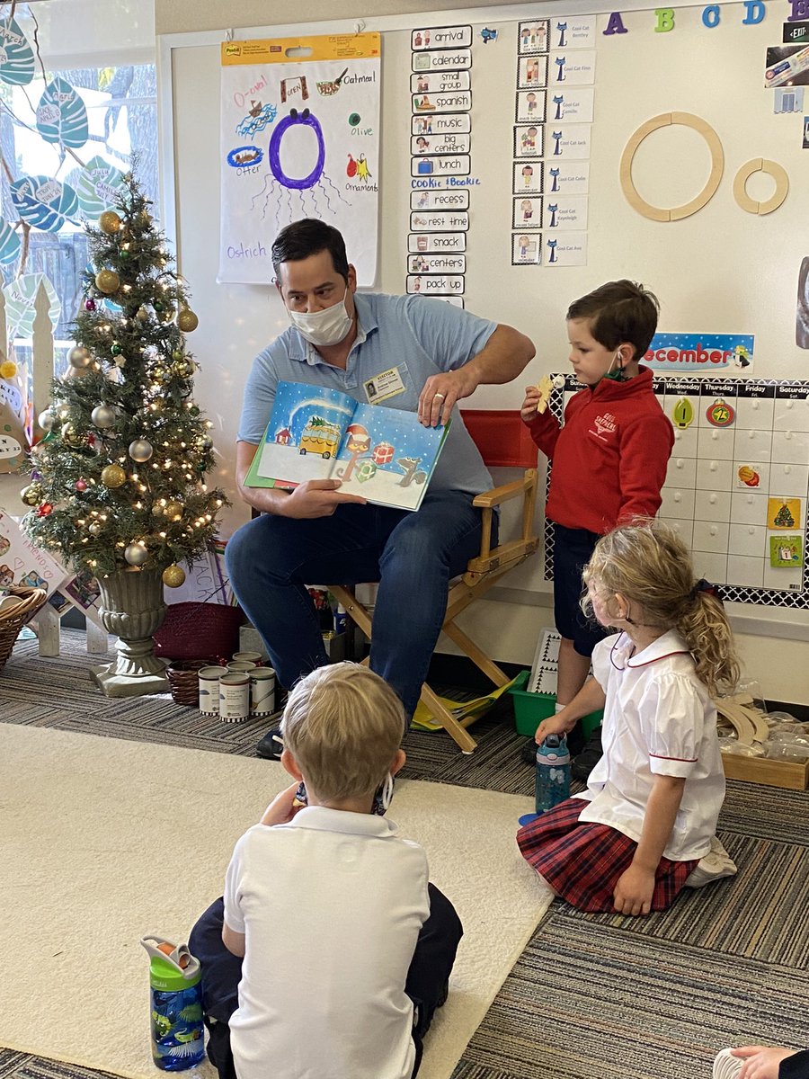 nvanmarel's tweet photo. Love having Holiday Readers! Thank you Mr. Glover for being our first. We loved Pete the Cat’s 12 Days of Christmas and the cookies!! #gsesdallas #cookieandbookie https://t.co/C3LkIR9muk