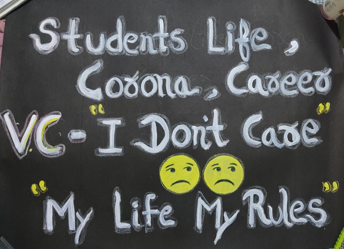 AshishRaNa6124's tweet photo. Artists way of expressing Their problem✌️
Love the way you lie @JCBoseUST authorities💜
Online Exam (Remotely)for online semester
2.@rajnehru33 doesn't care about anyone's life👍🏻😡
3. Do the right thing @cmohry @vikas_phagna @PMOIndia 
#OnlineRemoteExamJCBOSE https://t.co/2tBf7ggf4m