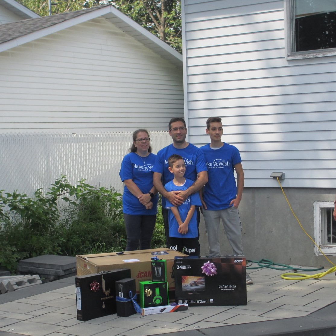 CTVYMOttawa's tweet photo. Thank you Bayshore Shopping Centre for sponsoring Noah, because of their generous contribution, a wish like Noah’s will be granted! You can give the gift of a wish by donating at https://t.co/fWaHgjHnJZ #24DaysofWishes @MakeAWishEO https://t.co/O8df87NjRH