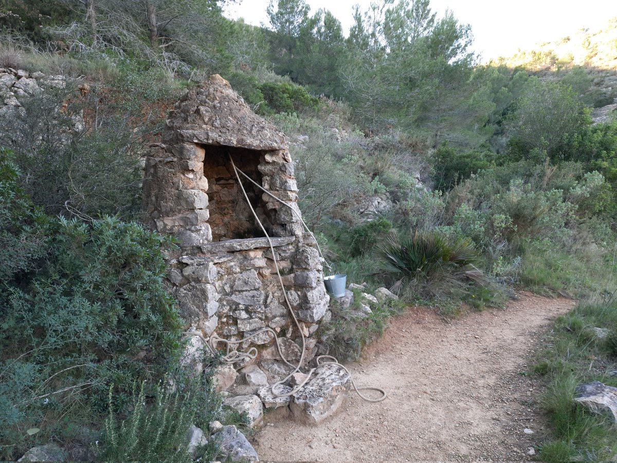 SerraAmunt's tweet image. Pous, coves, fonts, casetes, bancals de pedra seca... paisatges històrics de la Muntanya Gran, una meravella