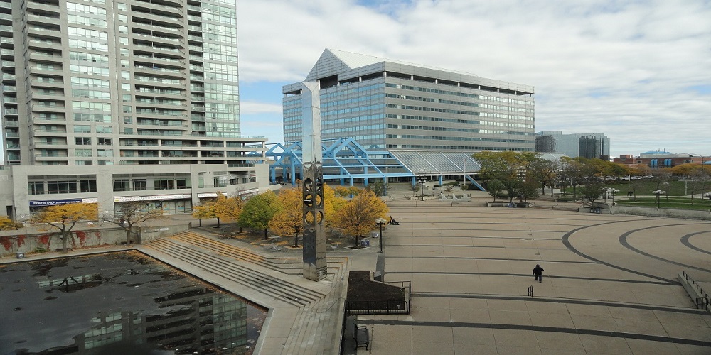 CityPlanTO's tweet photo. Join #CityofTO staff for a virtual Community Consultation Meeting on Dec 9 to discuss the future of Scarborough Centre. We’ve prepared development concepts and want to hear your thoughts! Register at  https://t.co/S7TtTEdS0d. #CityPlanTO https://t.co/9w1sVJcxsX