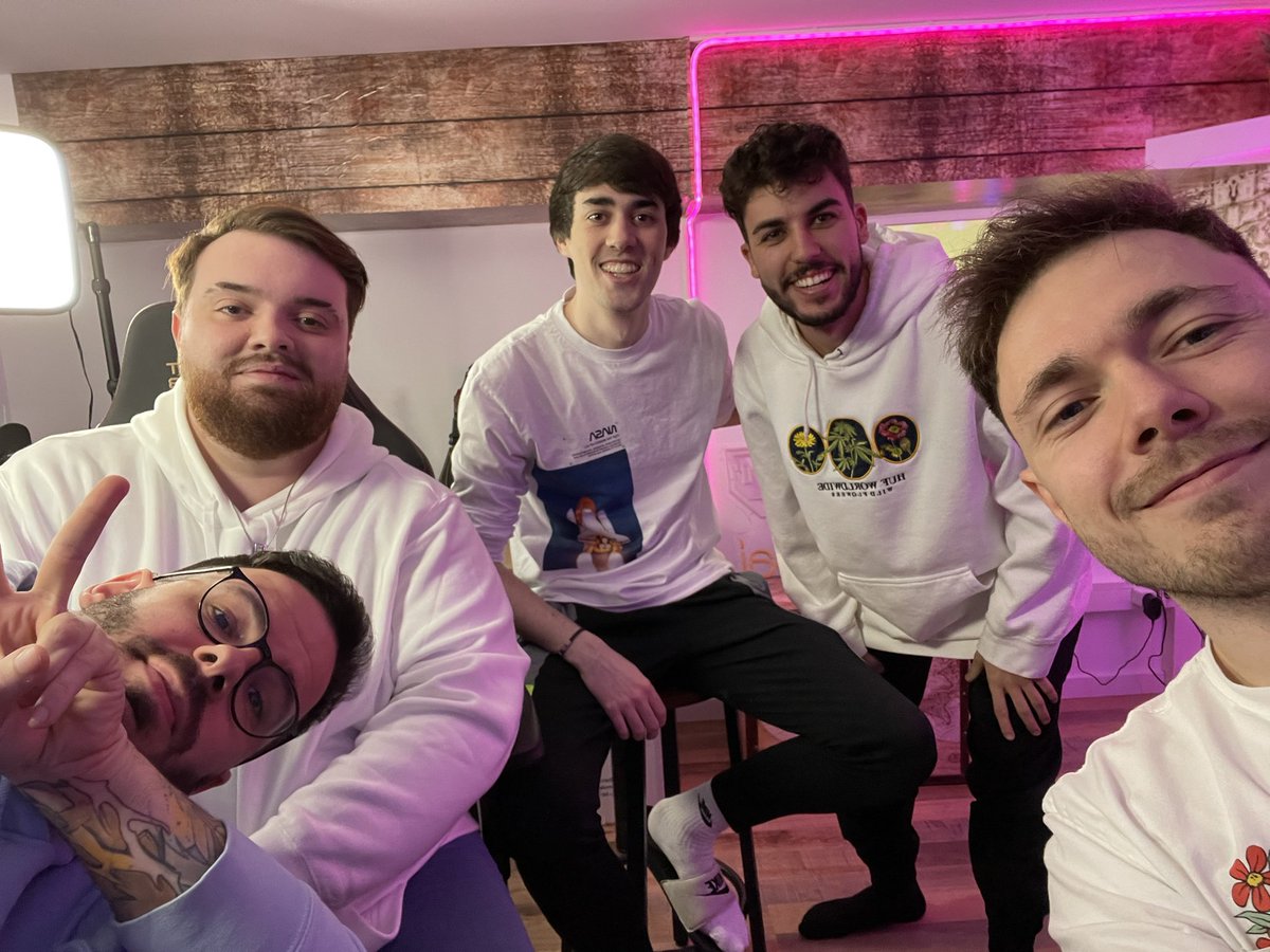 IbaiLlanos's tweet photo. Tenemos que hablar de nuestra casa y nuestras cosas. 
https://t.co/cL2WMcjsI6 https://t.co/KEBoYfzsAY