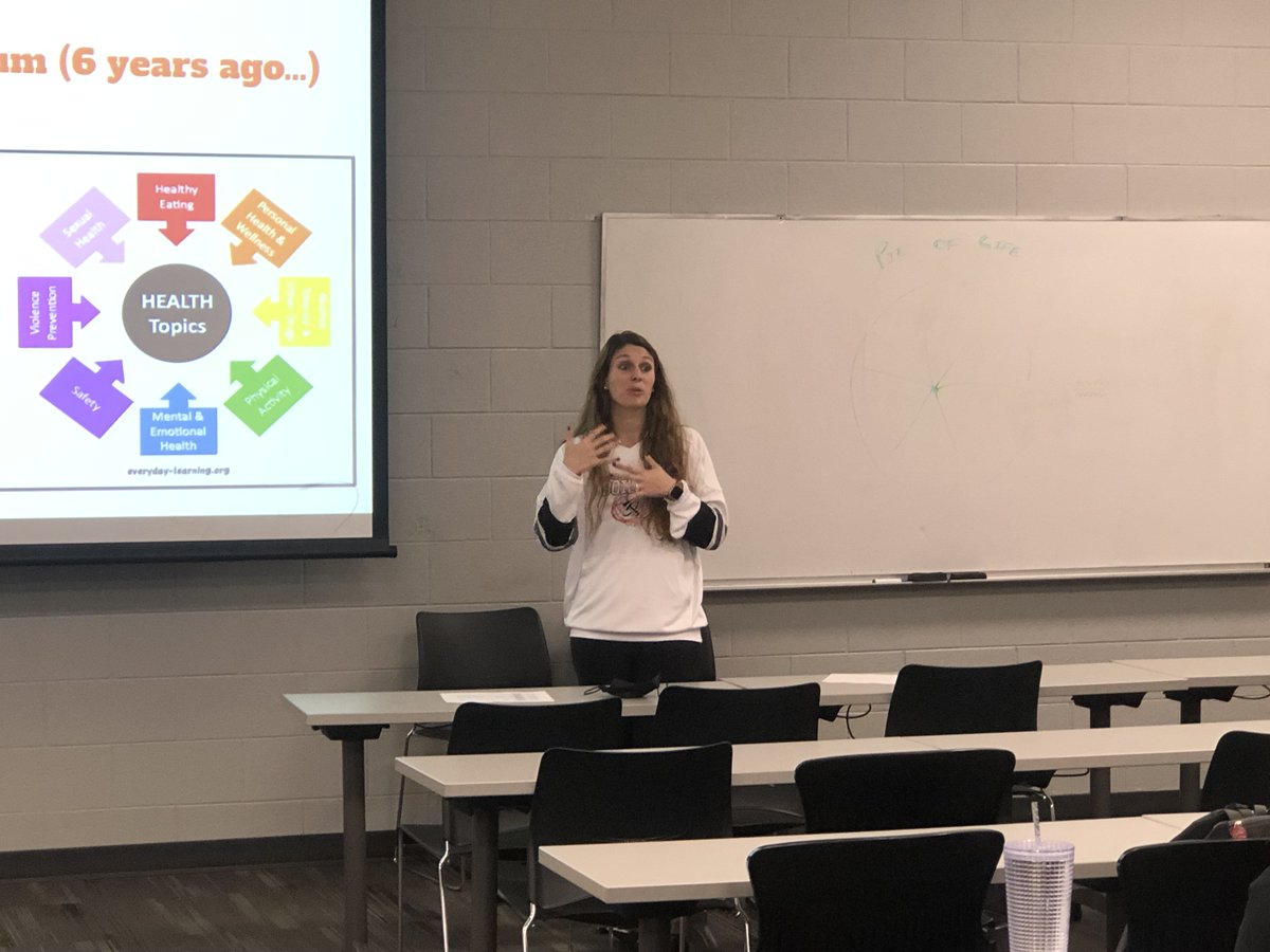 Olivet_PE's tweet photo. Today, our Curriculum of Health Education course was blessed to have special speaker Liz Swindle with us. https://t.co/MMMs6hFfQl