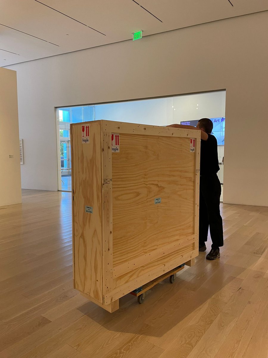 This. Is. Not. A. Drill. 

‘Love is in the Air’ has touched down at <a href="/artbasel/">Art Basel</a>.

#Banksy #ArtBasel #ParticleNFT