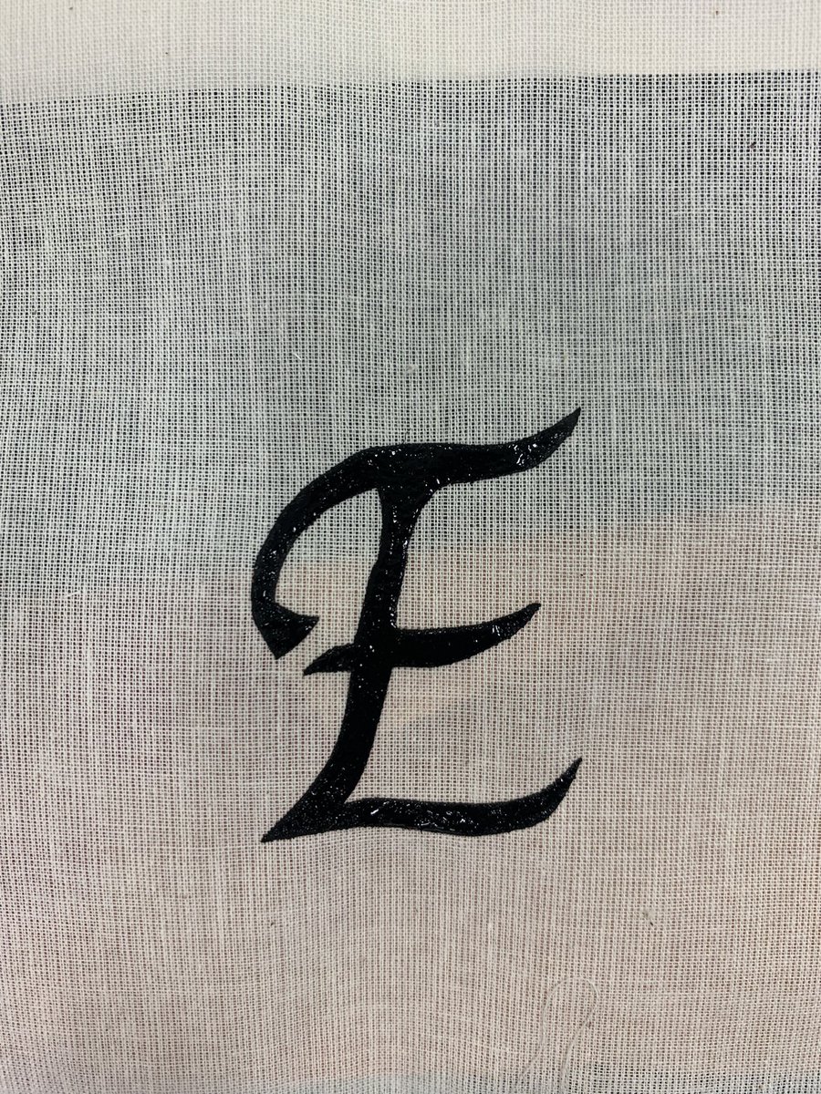 appleton_dt's tweet photo. Year 10 are screen printing some gift bags for a pewter cast key ring 🎨 #screenprinting #giftbags #gcsedt #textiles #designs https://t.co/F74rdfm2F4