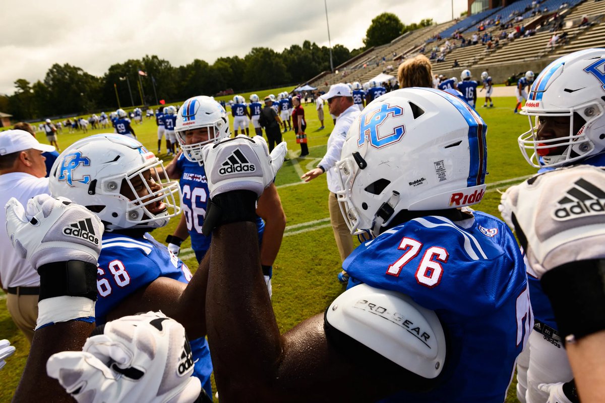 jt_hill79's tweet photo. Blessed to receive my first D1 offer from Presbyterian!! @Stew2HUNT @Bronco_Ftball @CoachRaw_ https://t.co/ATvWPDGm7f
