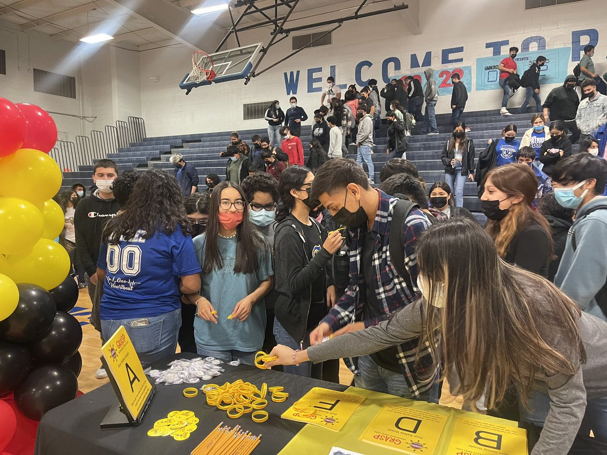 GraspSafety's tweet photo. GUN EDUCATION IN SCHOOLS! Finally! #gunsafety #guns #gunawareness #gunmatters #gunresponsibility #firearms #gunsense #rockyourrights
#secureyourweapons  #nochances #beaware #domore #takeaction #aimforsafety #guntalk #gunsmarts #change #ResponsibleStorage #gunpower #yourfault https://t.co/ej3GuD0dKS