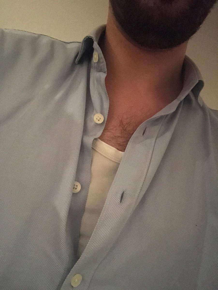 megu1_c's tweet photo. Bleu shirt or white shirt for Tomorrow #gay #showe #cam4 https://t.co/K2PdSI8Oix