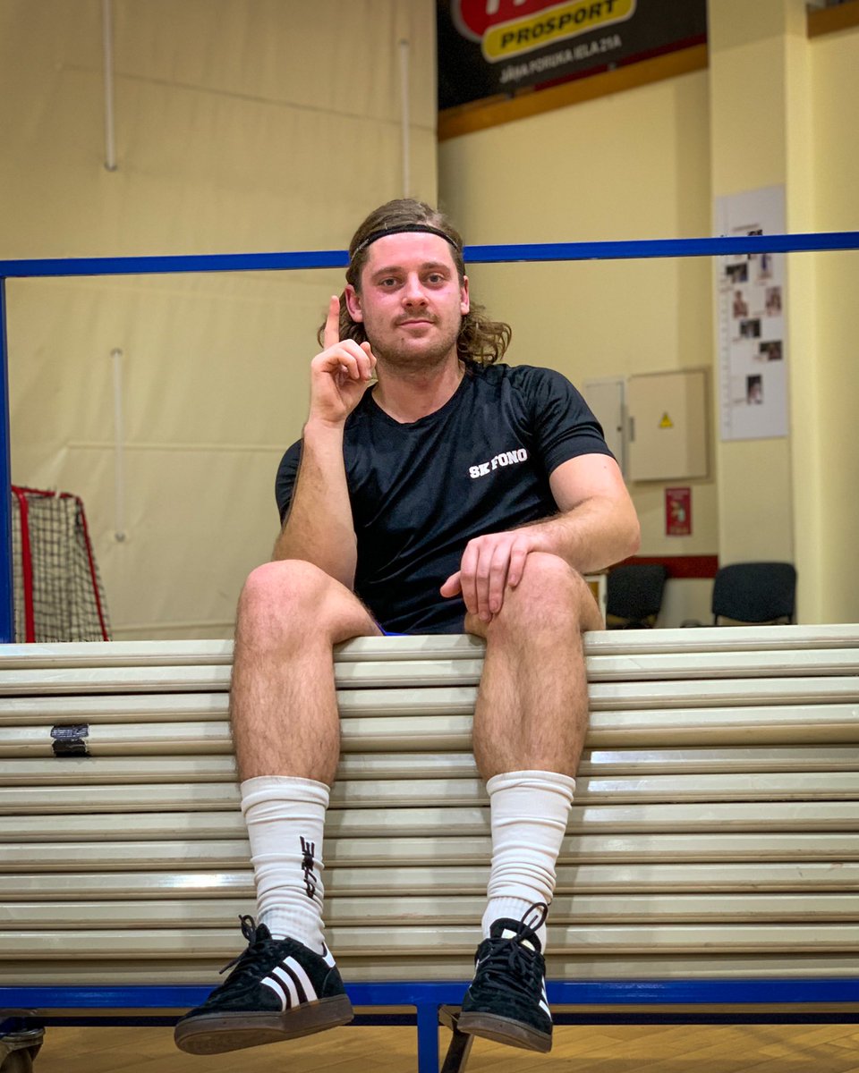 SKFono's tweet photo. Ierobežotā skaitā un zaļajā zonā esam aizvadījuši pirmos florbola treniņus divu gadu laikā! 🔥

(liesma pie ieraksta apzīmē muskuļu sajūtas dienu pēc treniņa, protams)

#fonoklubs
#florbols
#uzfono https://t.co/MSkNVTlQ3D
