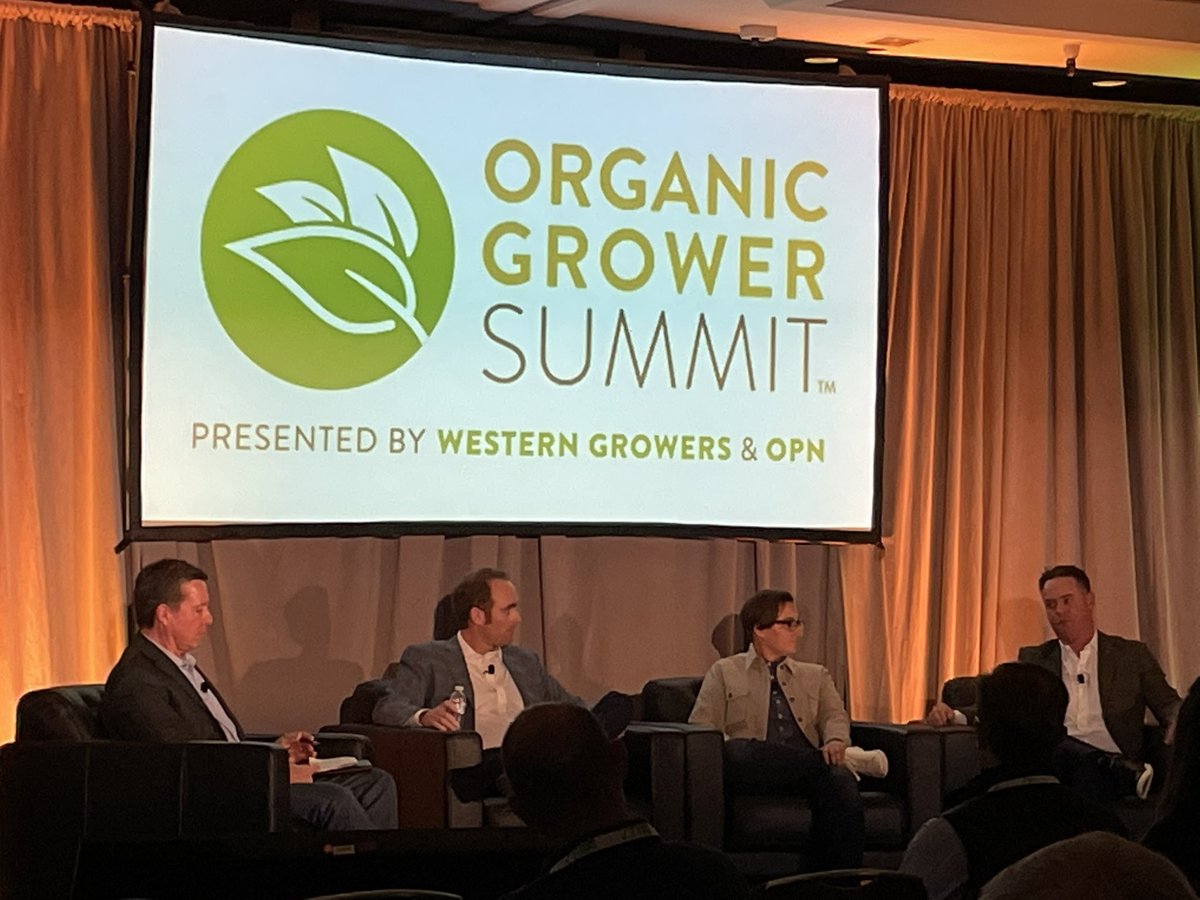 RedLineProduce's tweet image. Next Gen Farmers keynote discussion @OrgProduceSum Summit: Keith Bernard, Bianca Kaprielian, and Mike Valpredo moderated by Western Growers CEO Dave Puglia