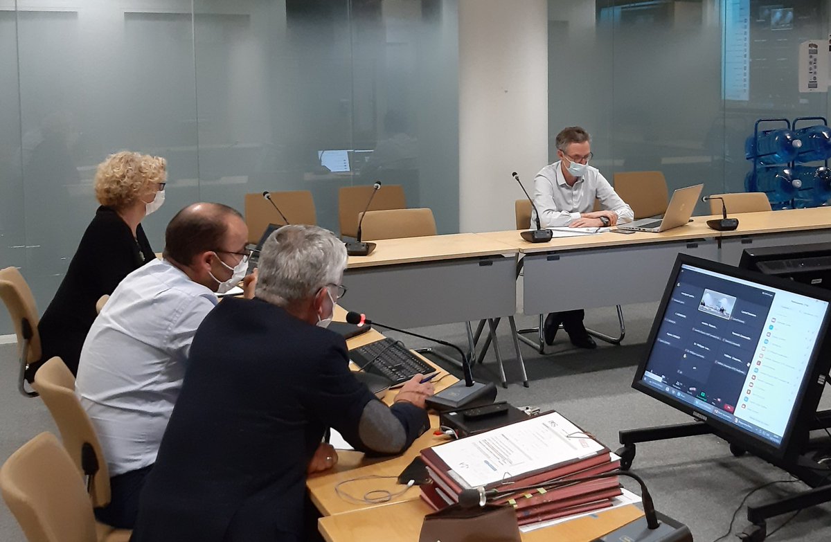 #COVID19 | 120  acteurs de la vaccination réunis ce soir en webinaire 
👉 La mobilisation se poursuit pour animer la campagne de vaccination dans la région