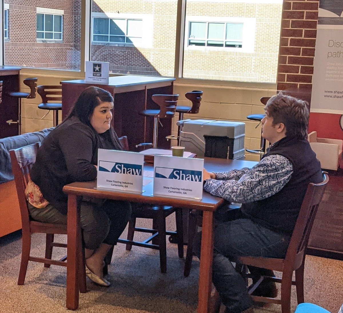 CassHighCTAE's tweet image. Excellent work by WBL coordinator Deanna Boughton putting together Image and Interview Day for all 2nd &amp;amp; 3rd level CTAE students. Members of the Bartow Community donated time to provide mock interviews to our students. Some even resulted in actual job offers! #LoveBlueLiveGold