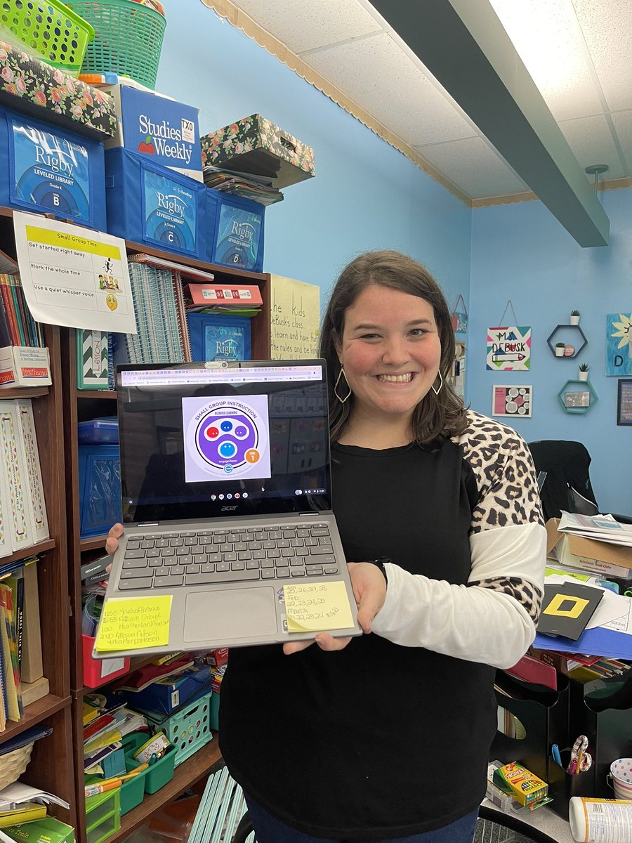 followthelita2's tweet photo. Ms. DeBusk earned her first badge in small group instruction!! 🎊👏🏼👏🏼👏🏼 Way to grow!! @engage_learning @mitziclarkrich @agilmore1 @StarrettElem @ArlingtonISD https://t.co/1LfhxZQ8Zt