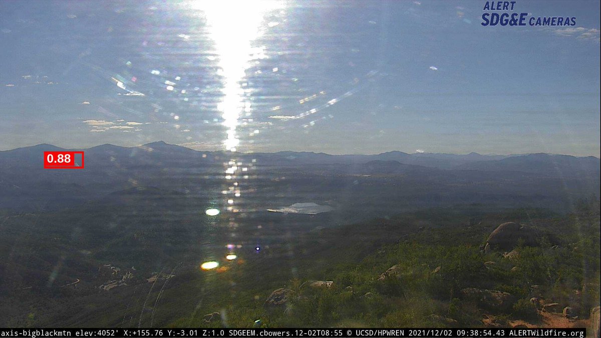 roboticscats's tweet photo. LookOut detected possible fire in #SanDiego at 09:38 PST near (33.163, -116.807) from the #AlertWildfire camera https://t.co/6QifgtgDiH  #ReportFires https://t.co/4JNWRZsS5V