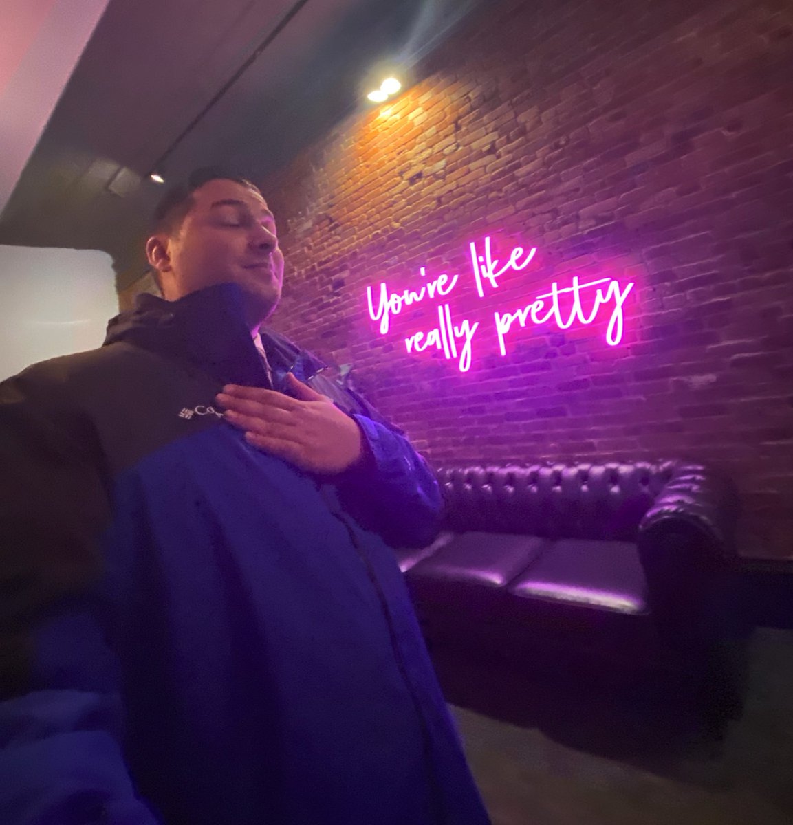 ISamraTV's tweet photo. When the walls start to whisper…
#yourelikereallypretty #whythankyou #youmademyday #thursdayvibes https://t.co/vHB00XzrhM