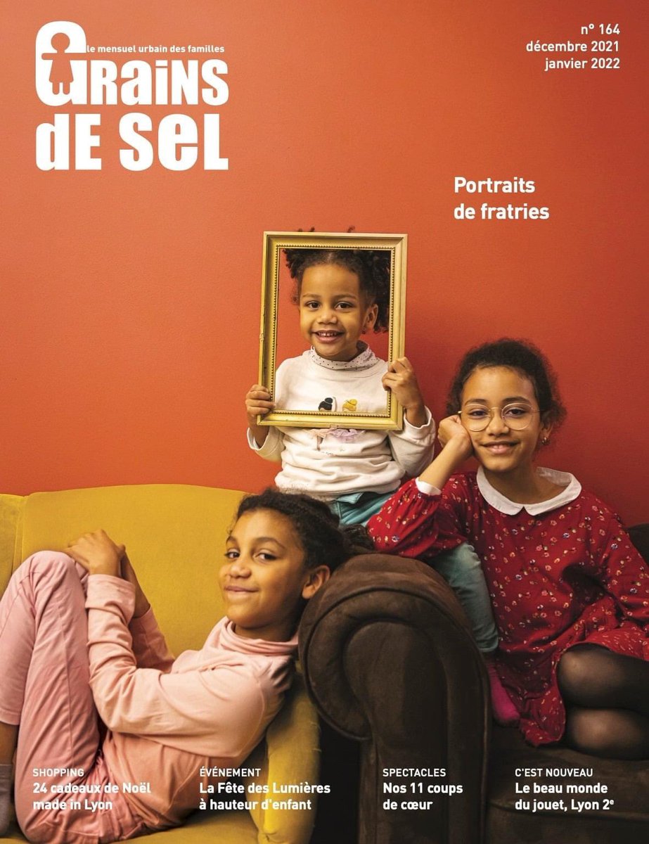 OPitault's tweet image. Heureuse de retrouver #lepetitcomposteur présenté parmi les 24 cadeaux de Noël #madeinlyon du numéro de fin d’année de @Grains_de_Sel_ 🎄✨

👉🏻 grainsdesel.com/grains-de-sel/…
👉🏻 lepetitcomposteur.fr 

#compost #jeudesociete #madeinFrance